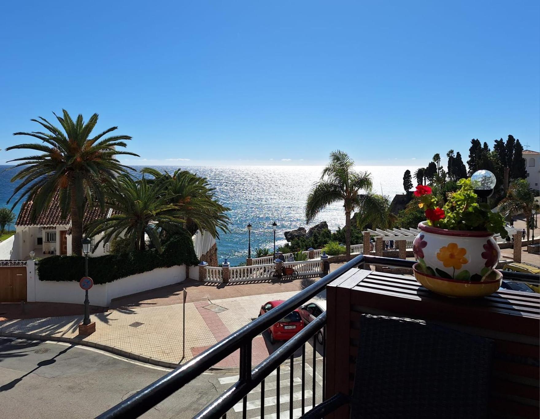 Apartament Spectacular Sea Views, 2 Bed,2 Bath Nerja Zewnętrze zdjęcie